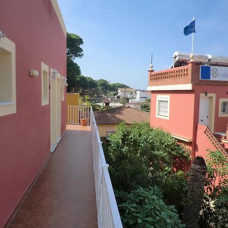Hostal Alhaja Playa El Puerto de Santa Maria Exterior photo